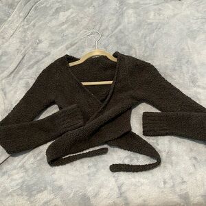 SKIMS 🖤 Fuzzy wrap top